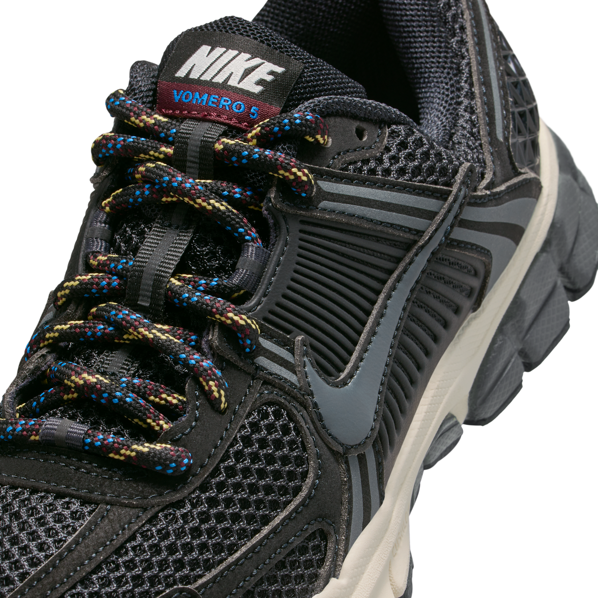 Nike Vomero 5 Black Soft Pearl Burgundy Crush (GS)