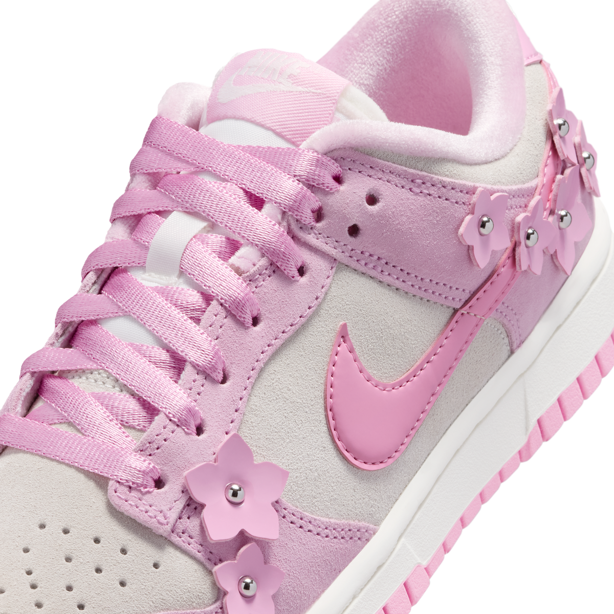 Nike Dunk Low SE Florette Pink Foam (Women's)