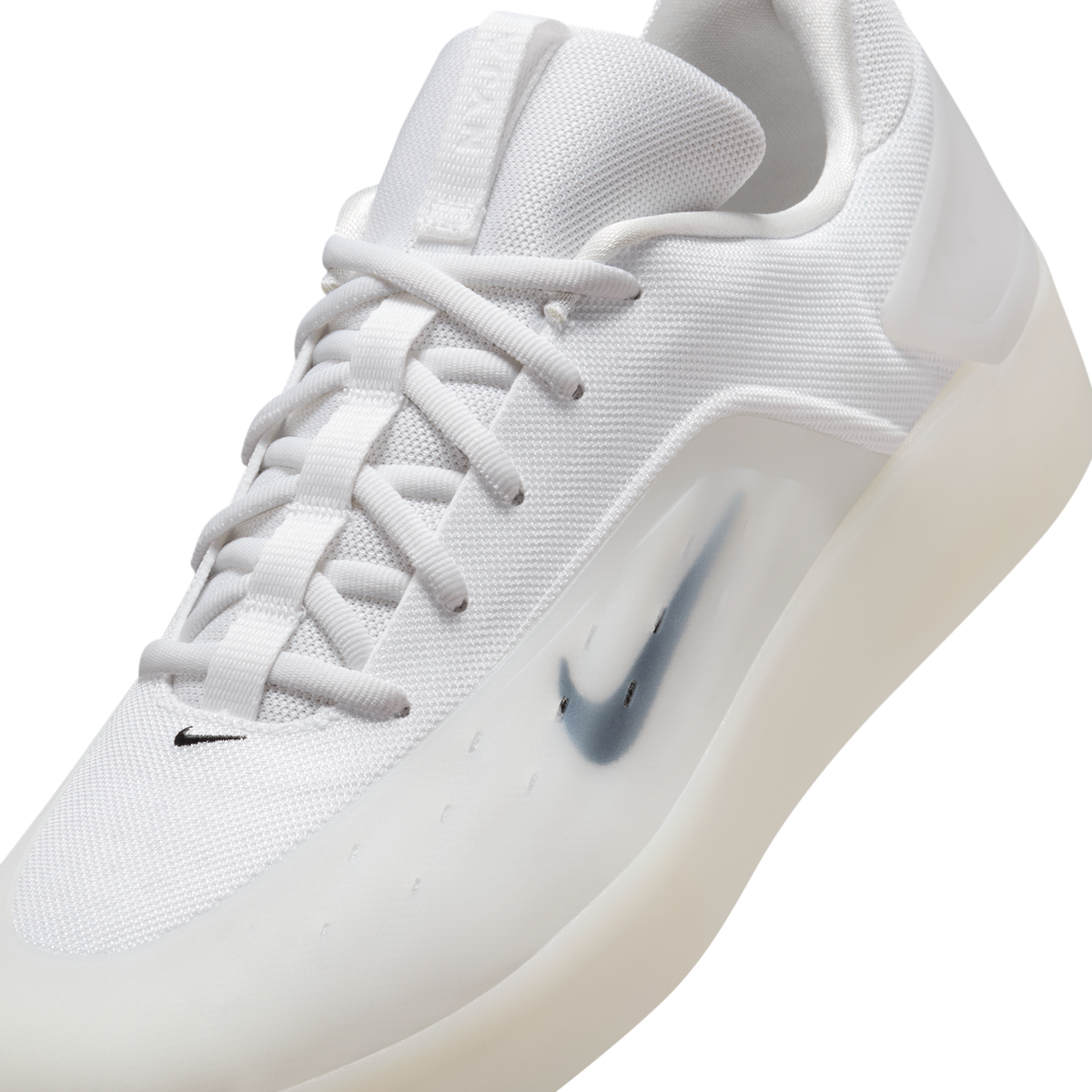 Nike SB Zoom Nyjah 4 White Black | FQ1273-100