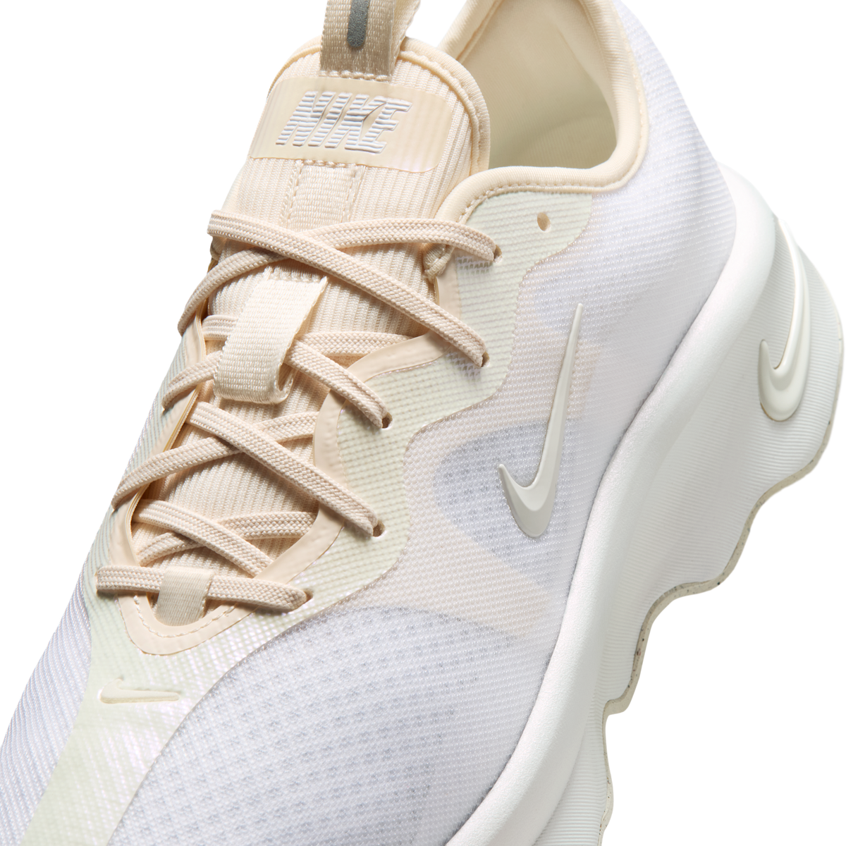 Nike Motiva 2 White Chalk Sail (Women's)