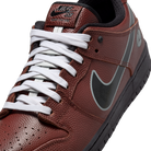 Nike SB Dunk Low Limosine Skateboards
