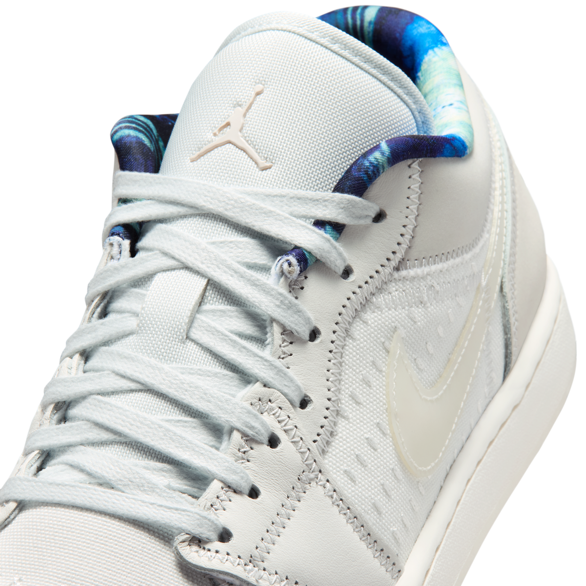 Jordan 1 Low SE Summit White Sail