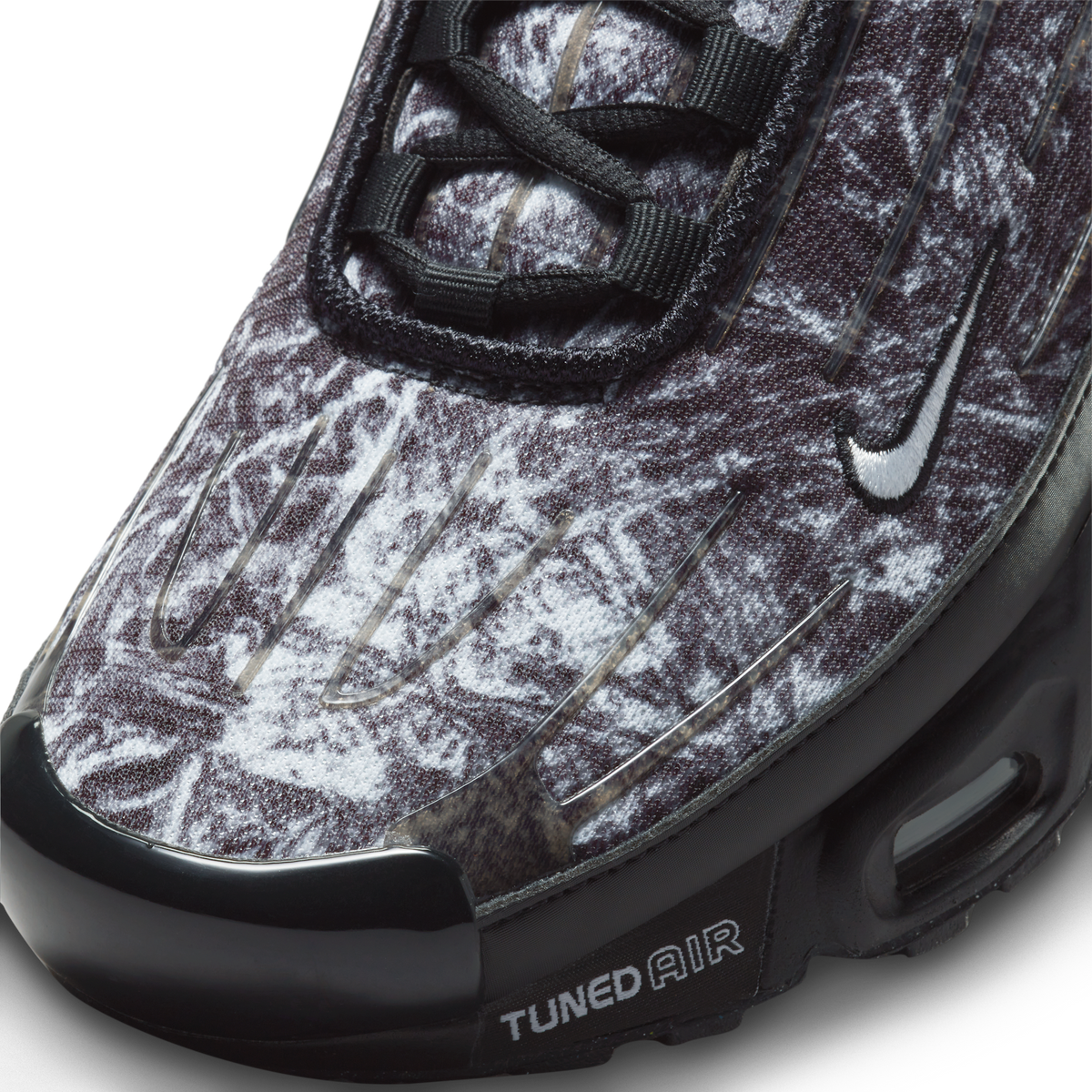 Nike Air Max Plus 3 Black Graphic | DO6386-001