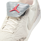 Jordan Tiempo Streetgato SE Phantom Sail