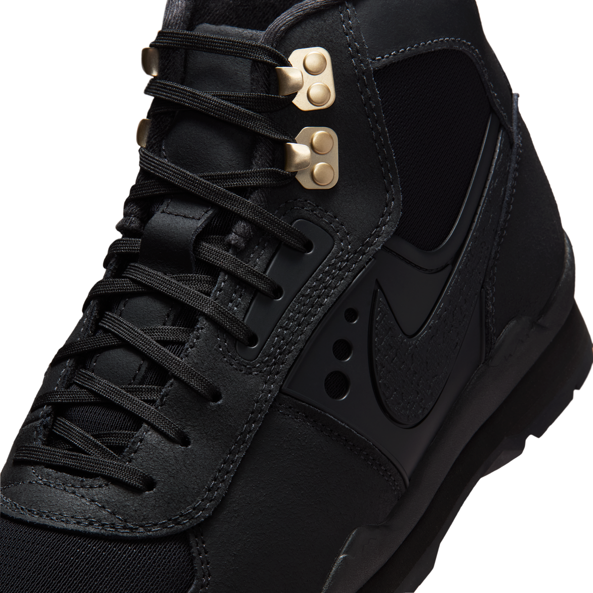 Nike Baltoro Black Metallic Gold | IH4450-001