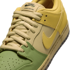 Nike SB Dunk Low Pro Hatch Chili