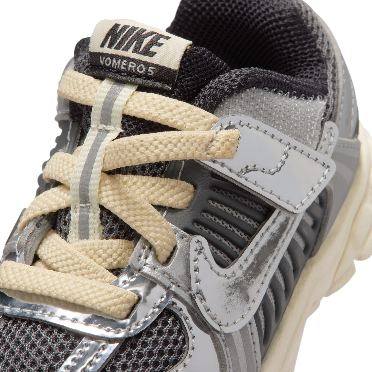 Nike Vomero 5 Iron Grey Coconut Milk Chrome (TD)