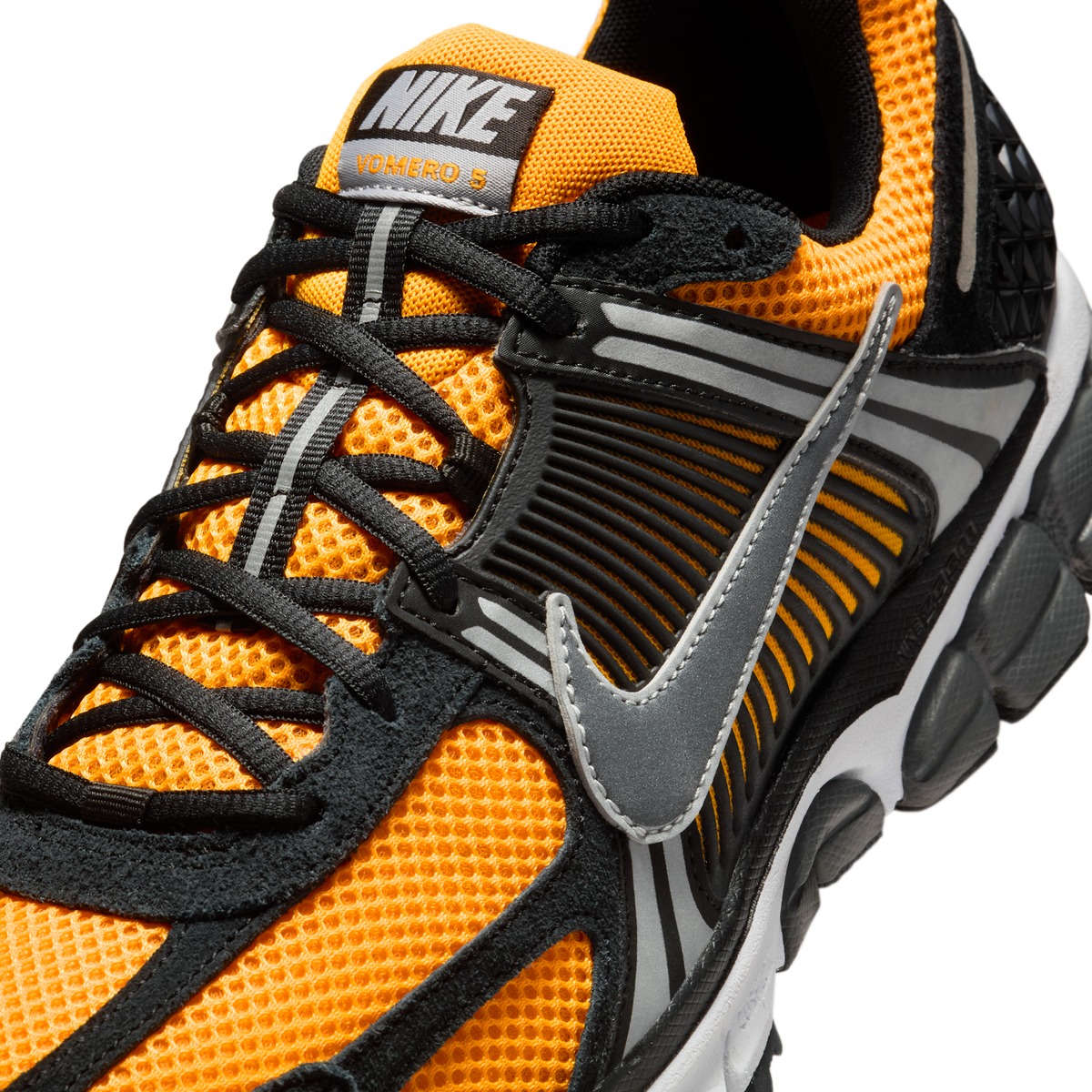 Nike Zoom Vomero 5 Sundial