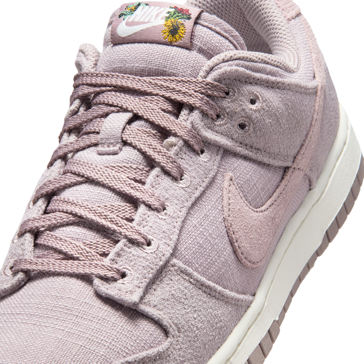 Nike Dunk Low Now Accepting All Flowers Black (Women's) | IQ0386-226