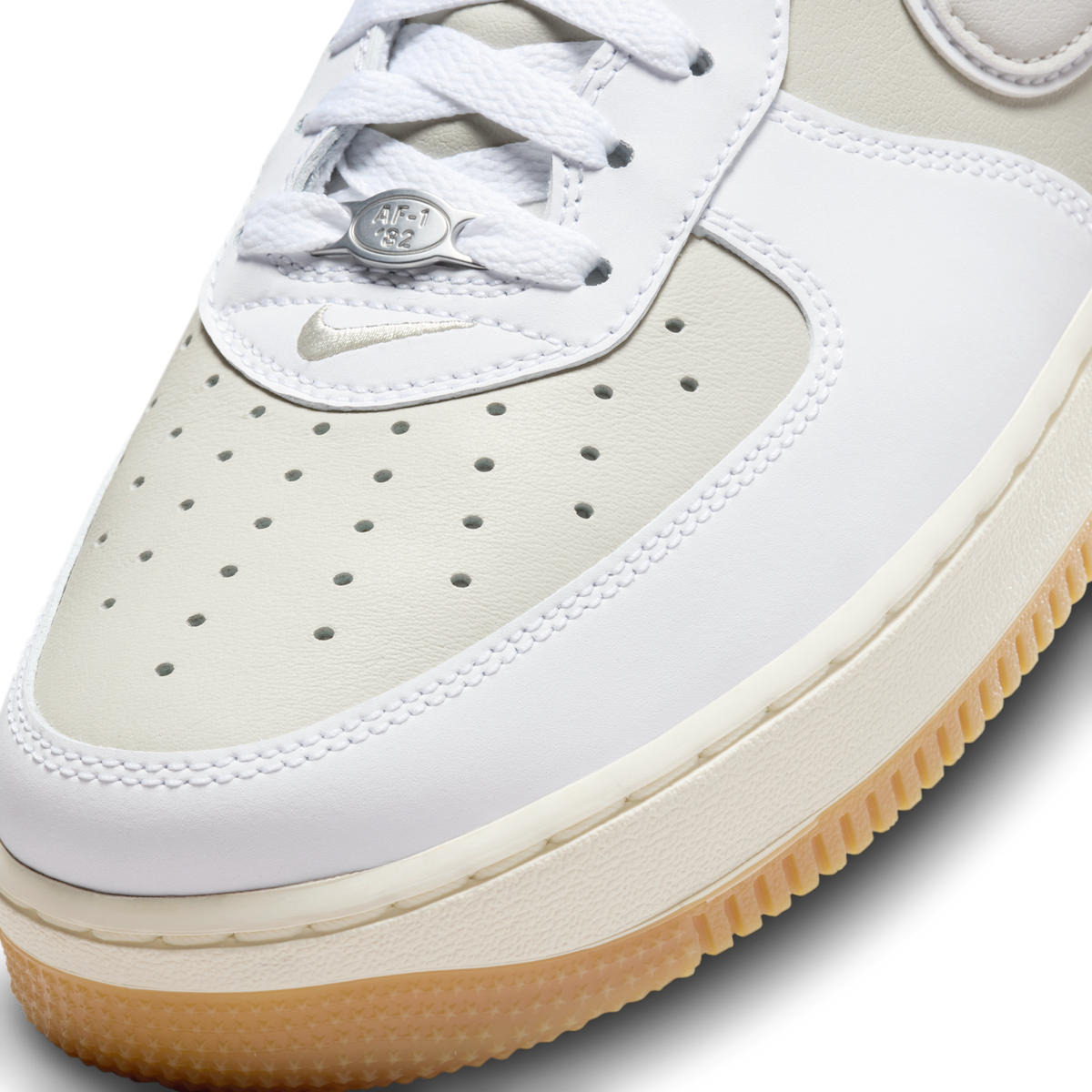 Nike Air Force 1 Low '07 White Sail Light Silver Gum