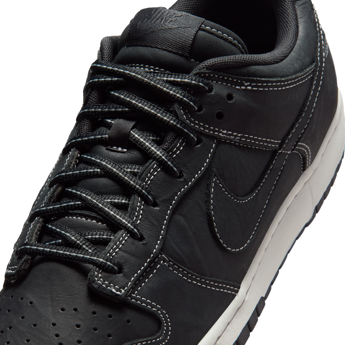 Nike Dunk Low Off Noir Summit White | IO4550-001