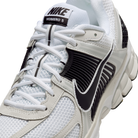 Nike Zoom Vomero 5 White Black
