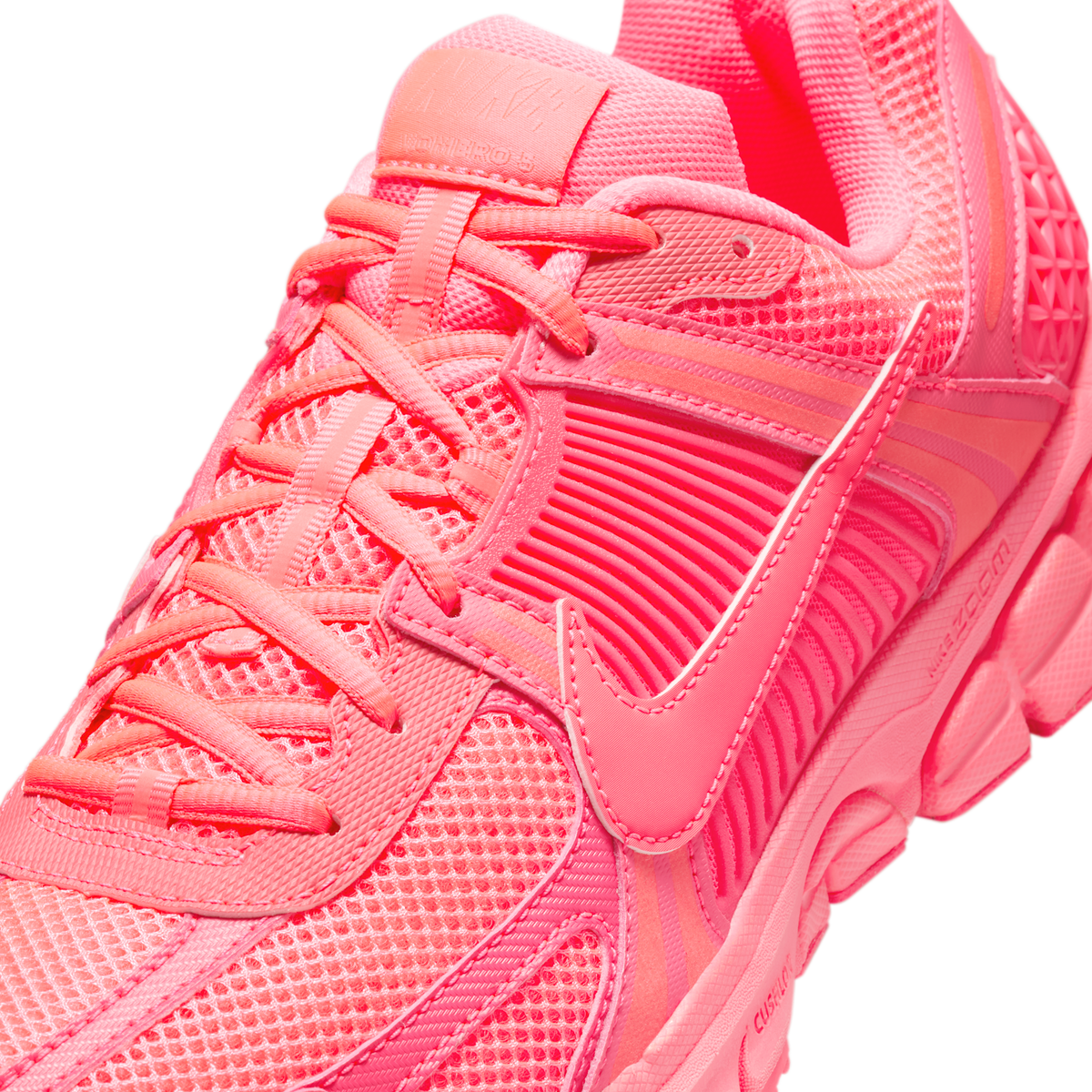 Nike Zoom Vomero 5 Hot Punch