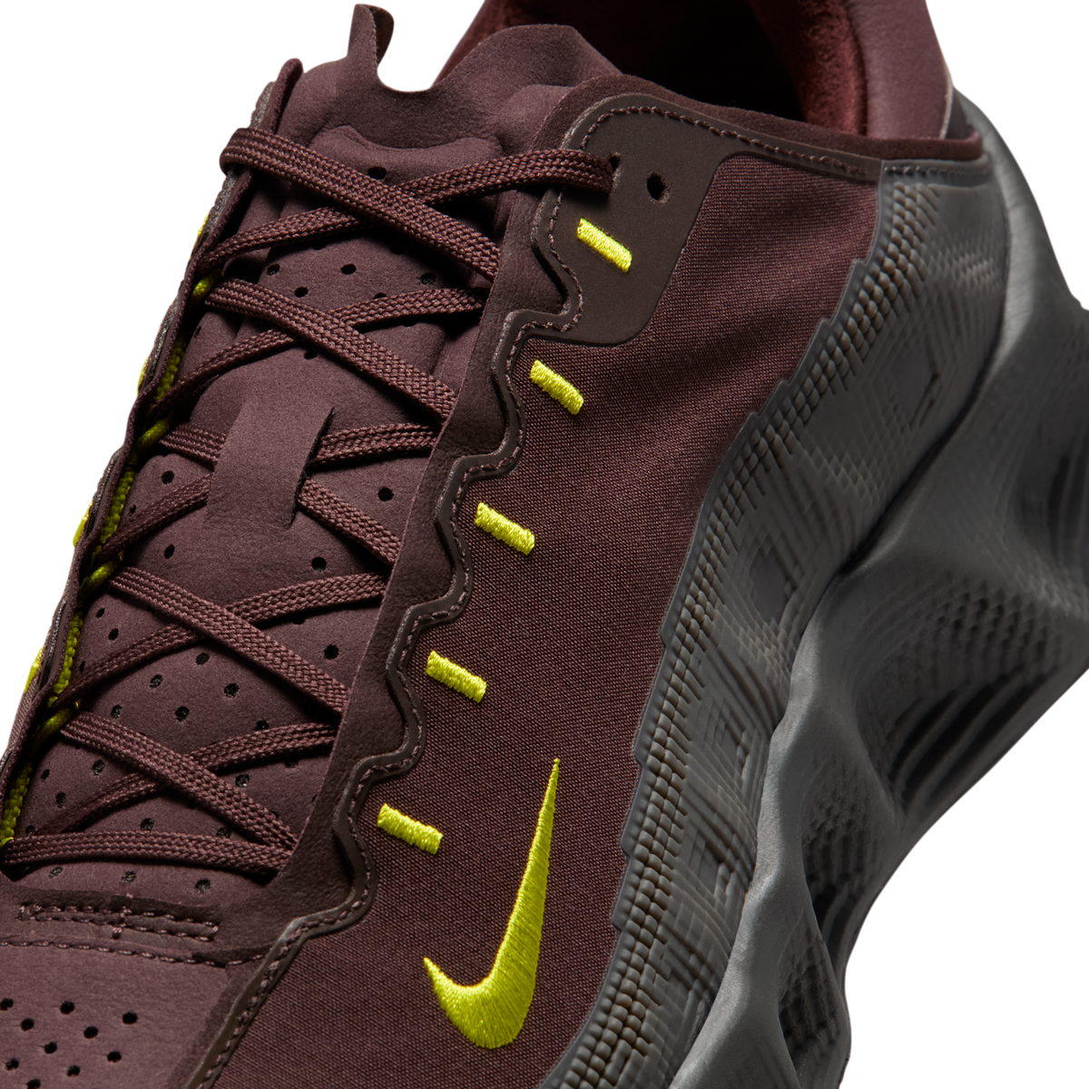 Nike Ava Rover Earth Black Bright Cactus
