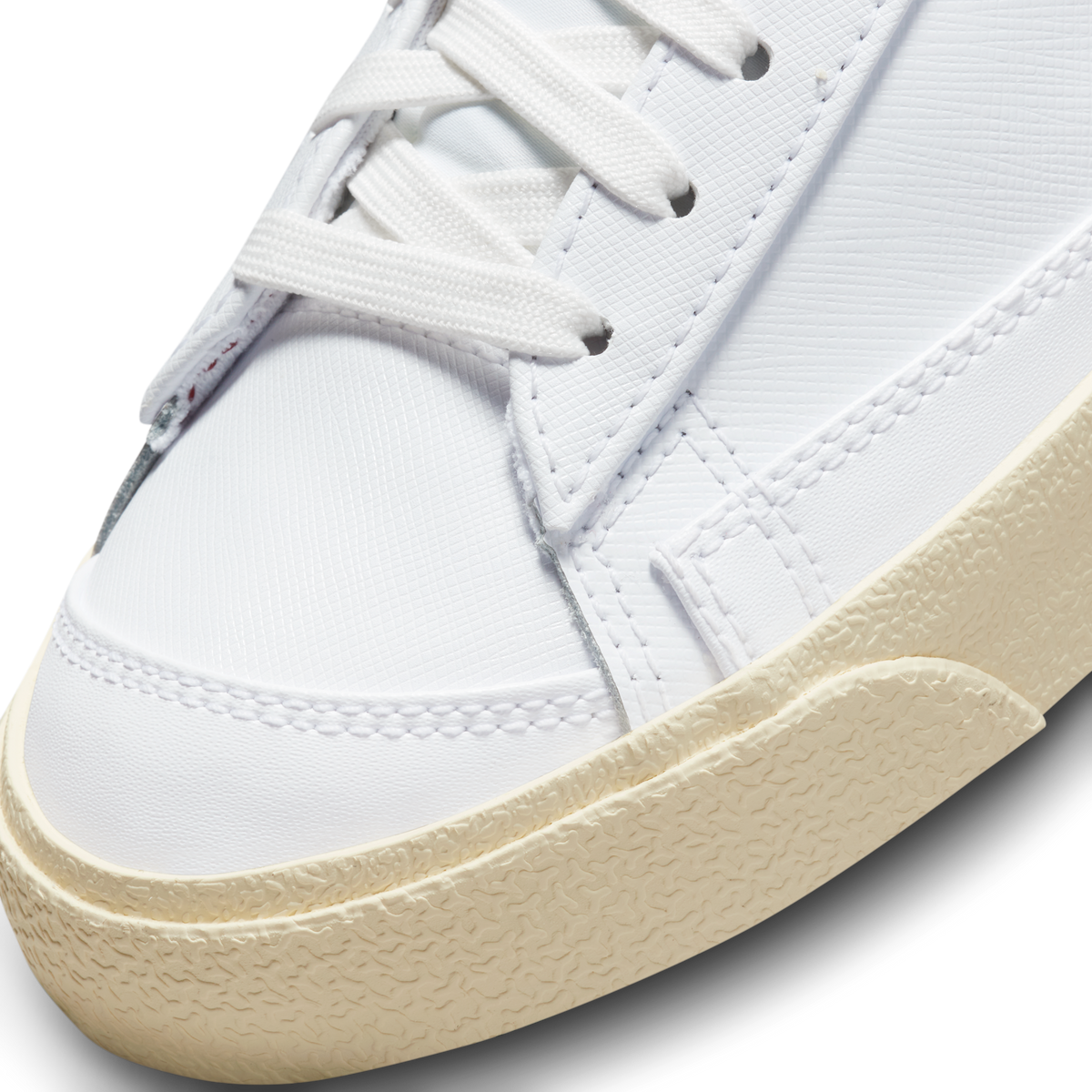Nike Blazer Mid 77 SE Sisterhood (Women's) | DV7003-100