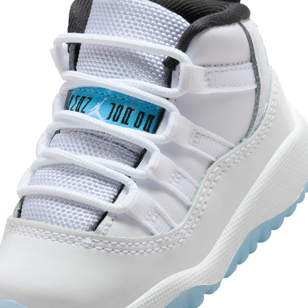 Jordan 11 Retro Legend Blue (2024) (TD)
