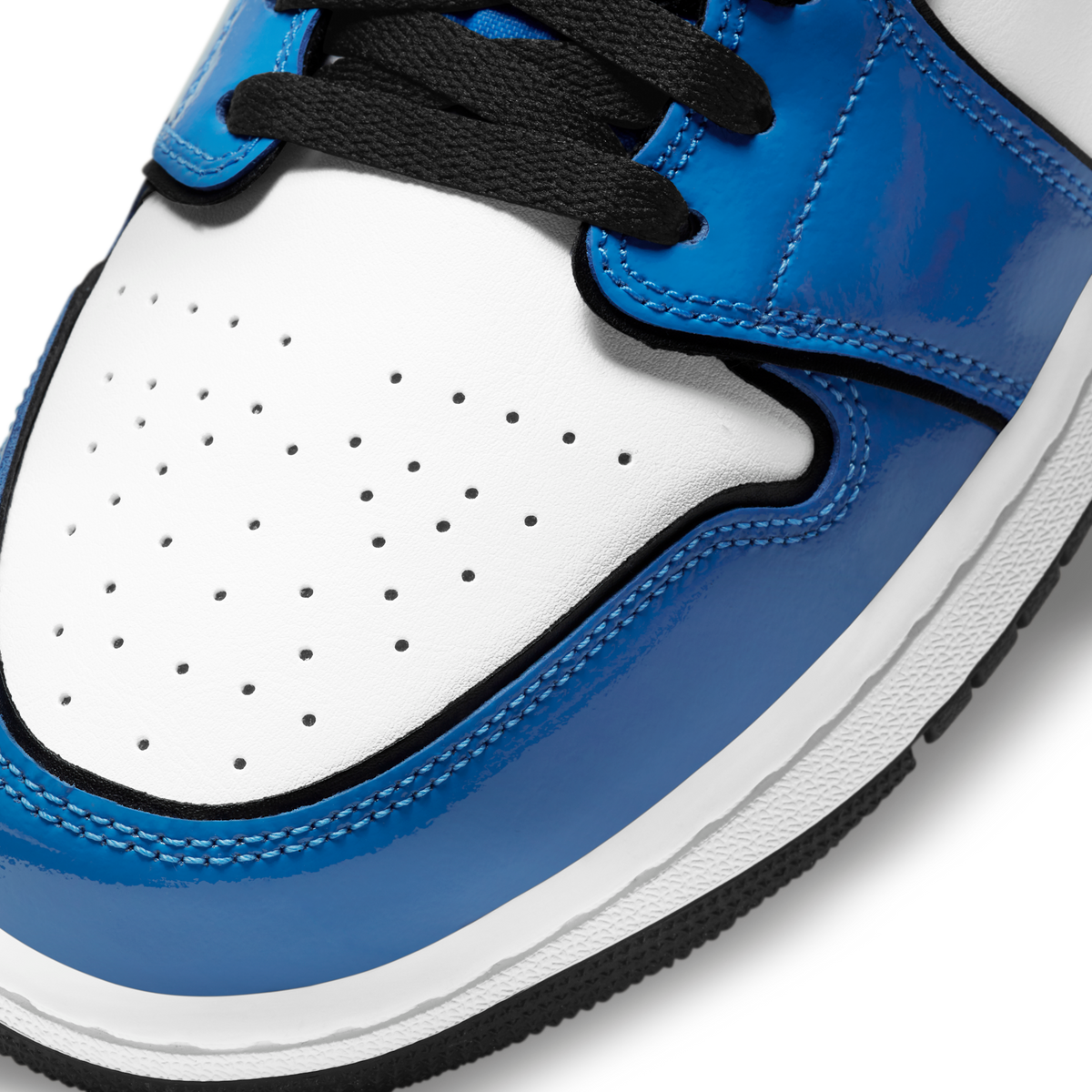 Jordan 1 Mid Signal Blue