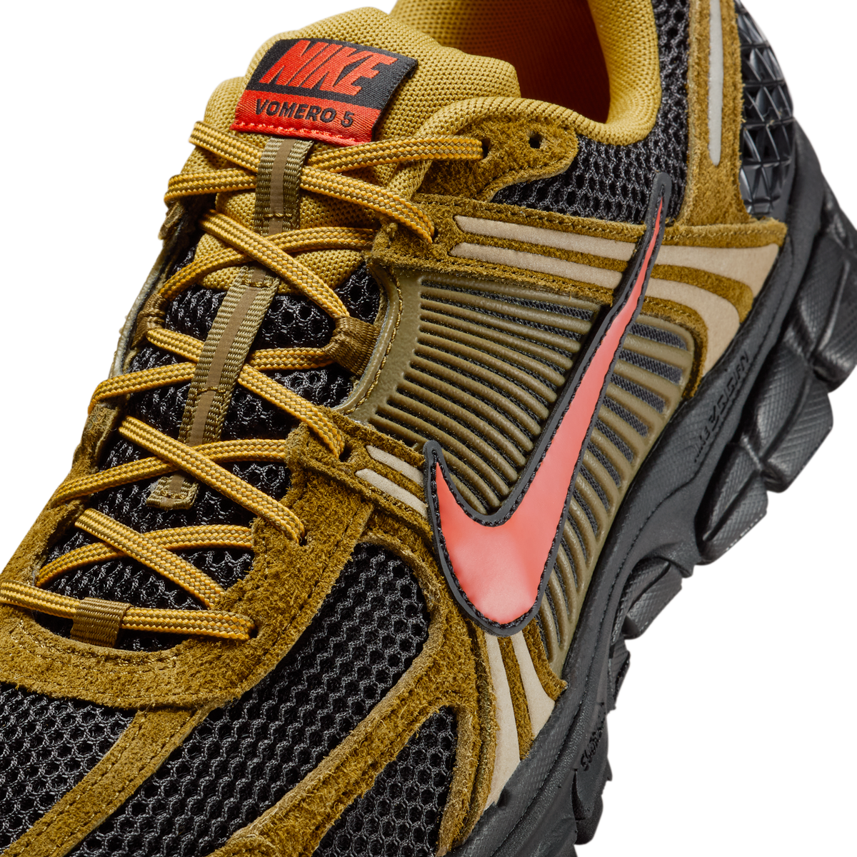Nike Zoom Vomero 5 Premium Olive Flak Picante Red