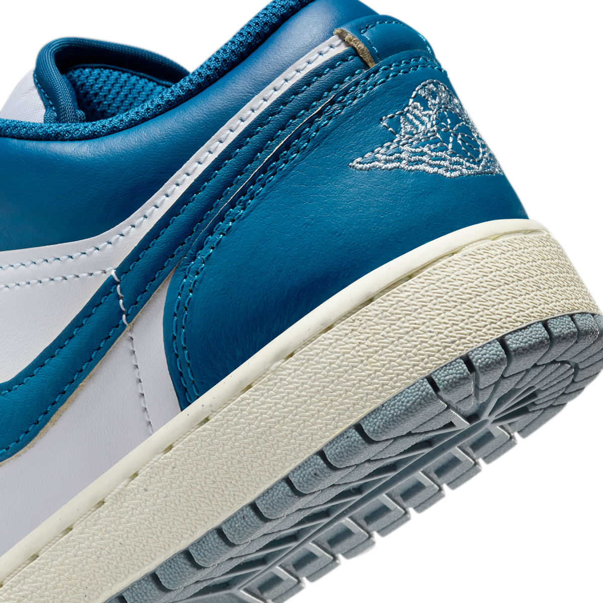 Jordan 1 Low SE Industrial Blue (GS)