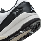 Jordan Flight Court White Black Sail