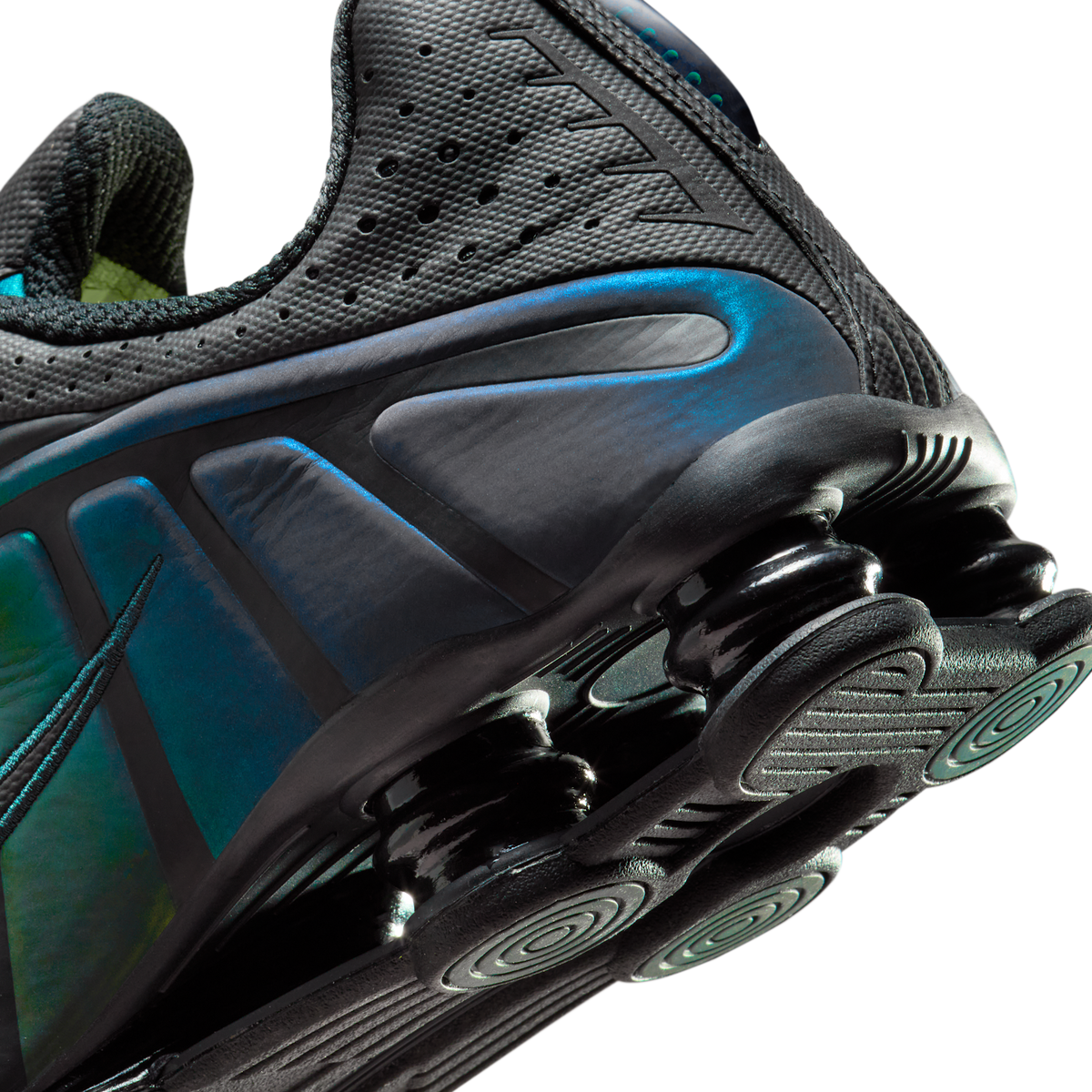 Nike Shox R4 SE Black Seaweed | IM6596-001