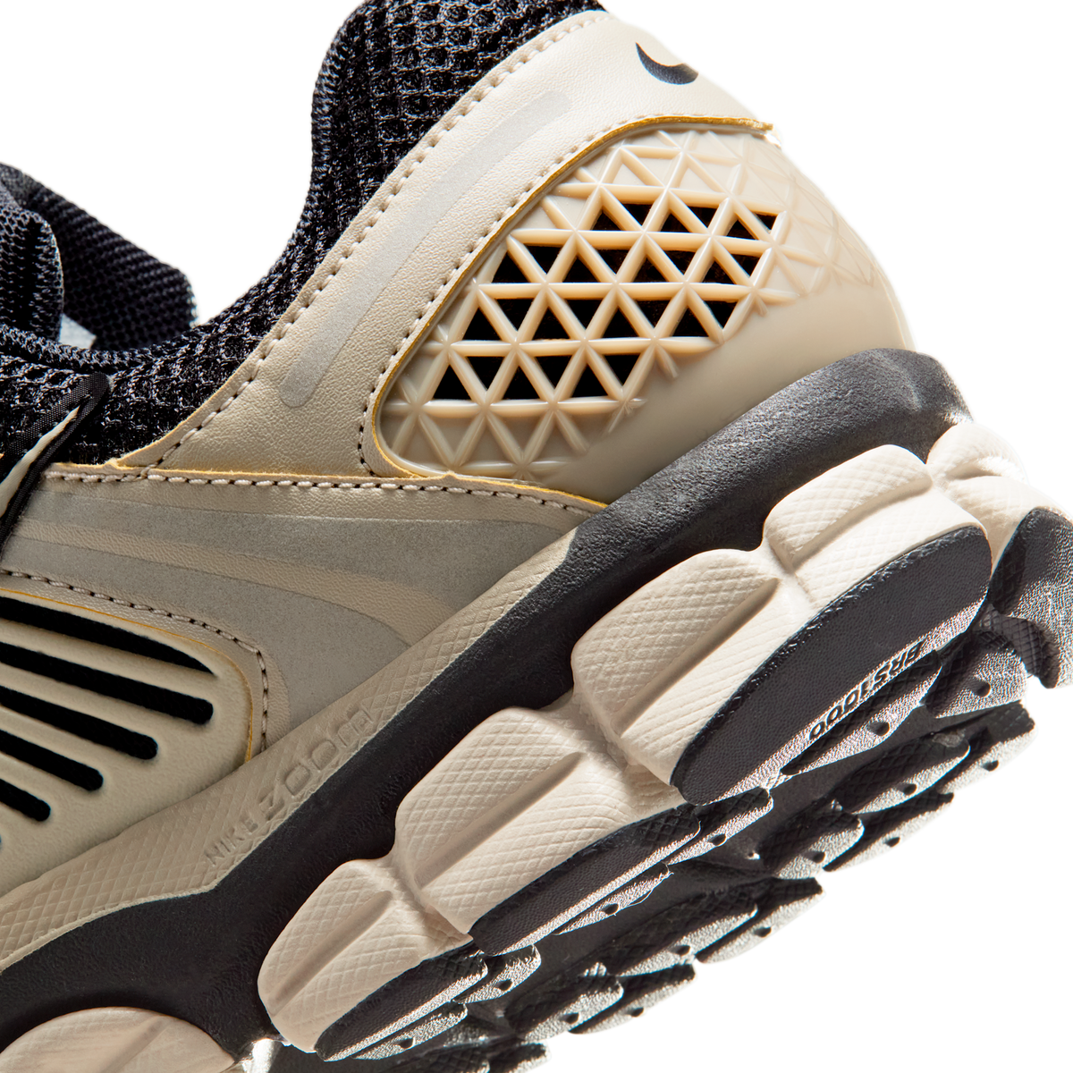 Nike Zoom Vomero 5 Black Cream