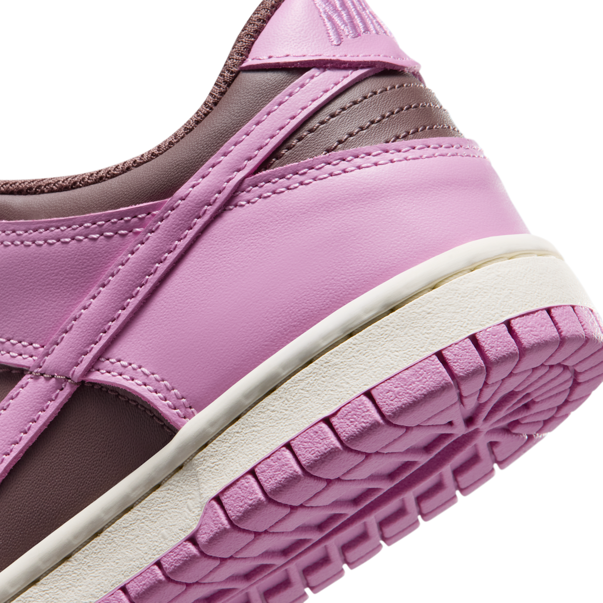 Nike Dunk Low Tattoo Light Magenta (GS) | FB9109-500