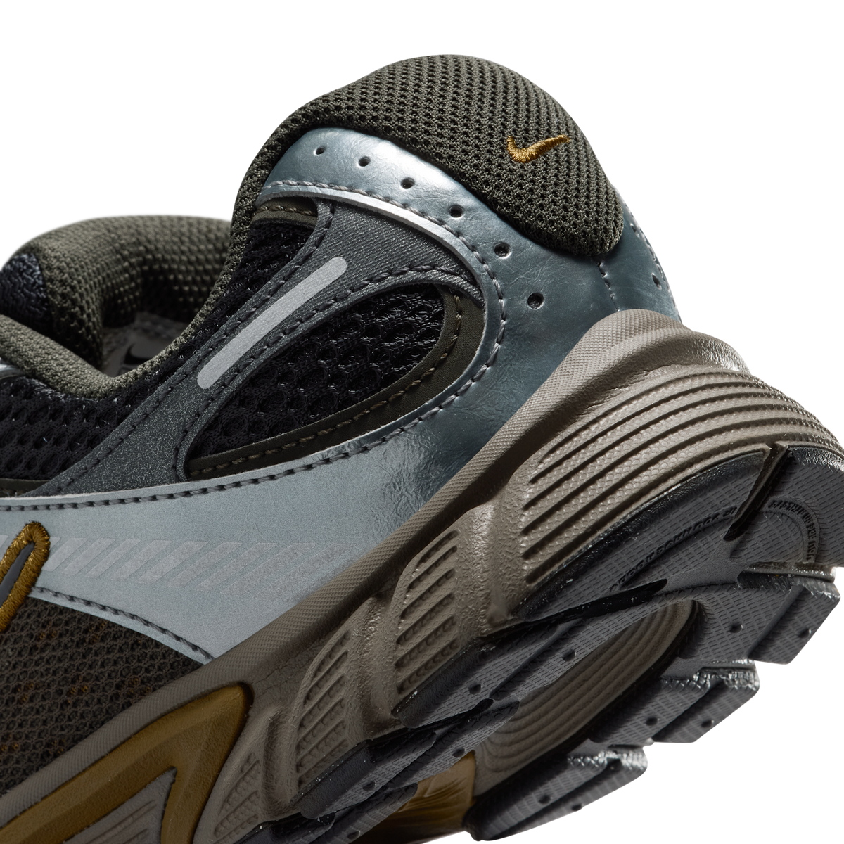 Nike V5 RNR Olive Flak Sequoia (GS)