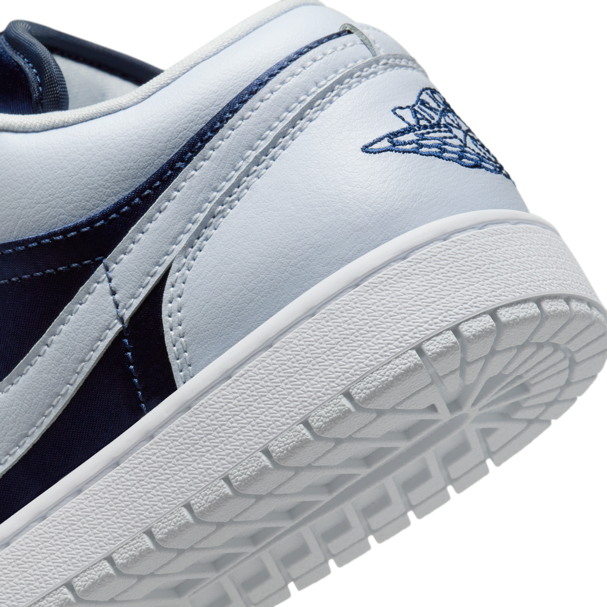 Jordan 1 Low SE Football Grey White Gym Red Midnight Navy (Women's)