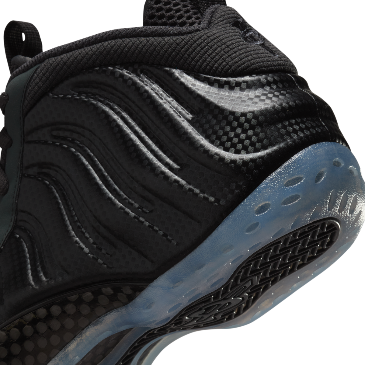 Nike Air Foamposite One Carbon Fiber