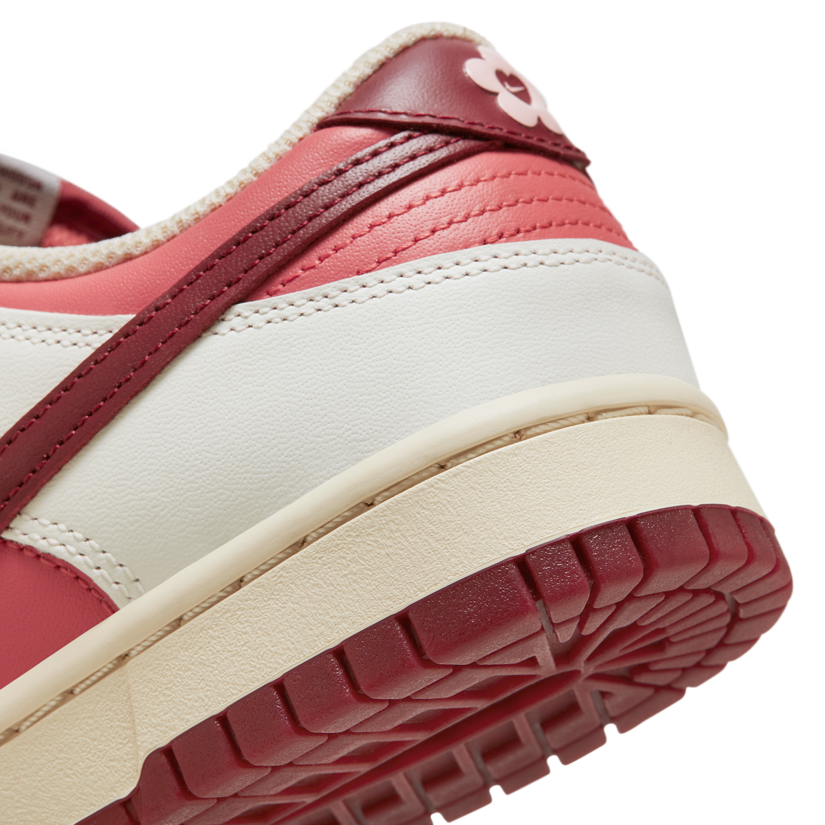 Nike Dunk Low Valentine's Day 2024 Alternate (Women's)
