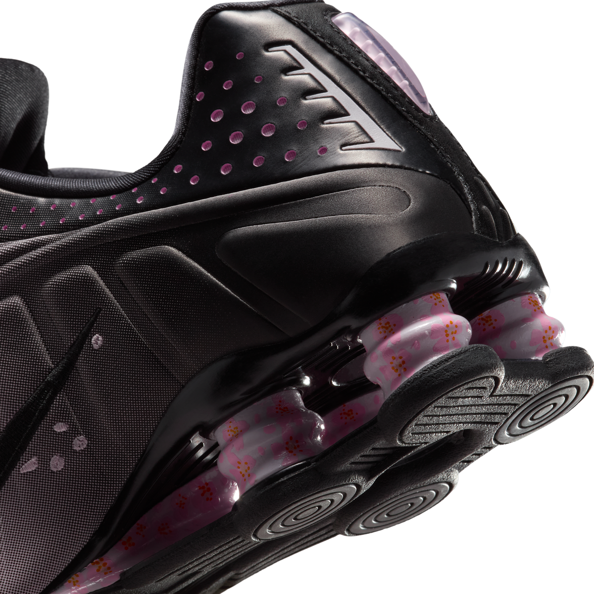 Nike Shox R4 Sakura (Women's)