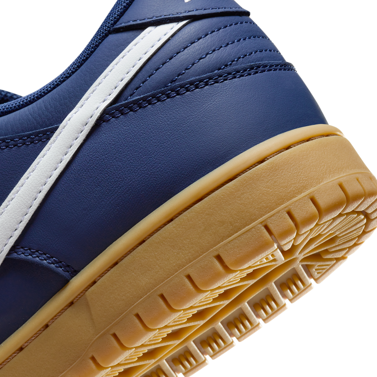 Nike SB Dunk Low Navy Gum | FJ1674-400