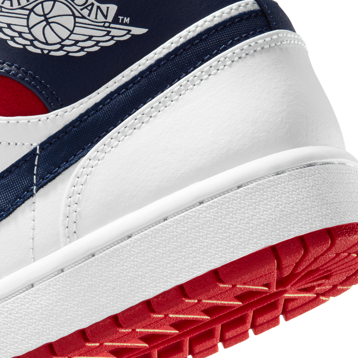 Jordan 1 Mid SE USA