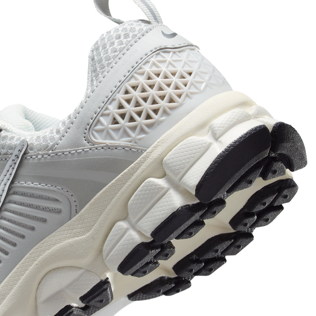 Nike Zoom Vomero 5 Photon Dust Chrome (GS)