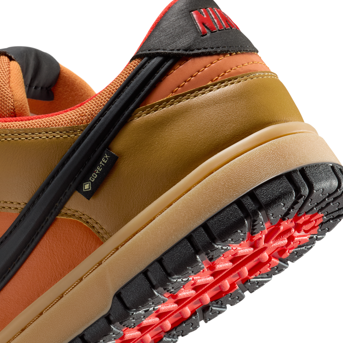 Nike Dunk Low Gore-Tex Wheat Ceramic
