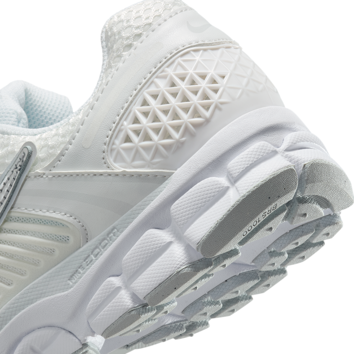 Nike Zoom Vomero 5 Chrome Toe (Women's)