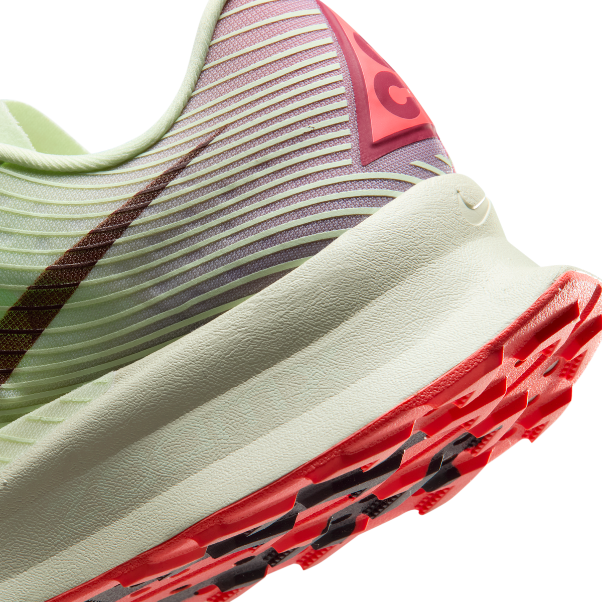 Nike ACG Ultrafly Trail Volt Tint Burgundy Ash