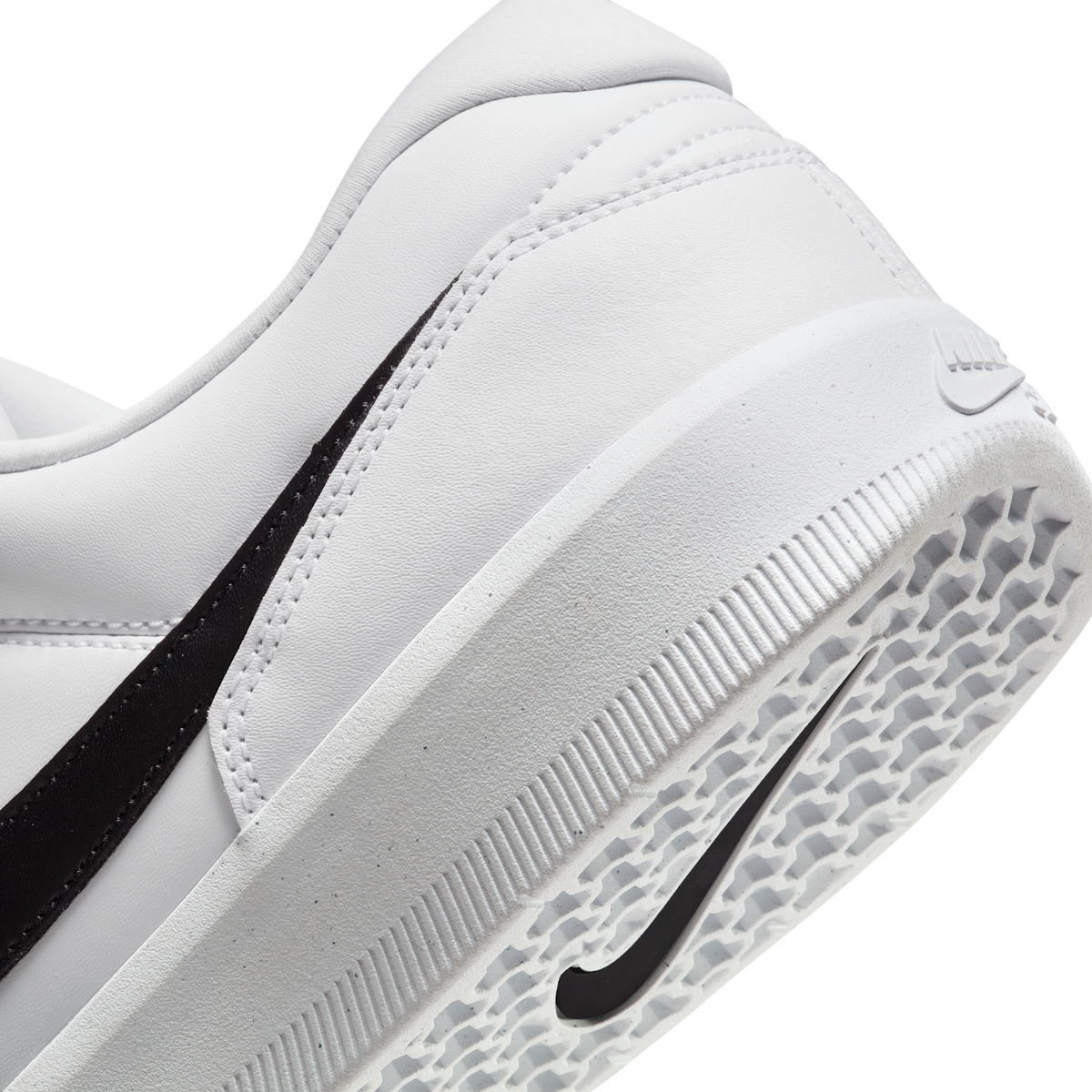 Nike SB Force 58 Premium White Black