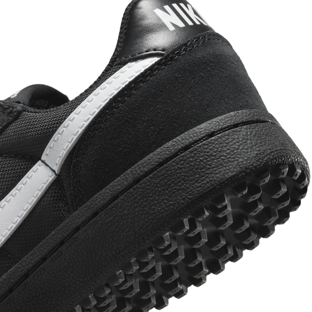 Nike Field General Black White (GS)