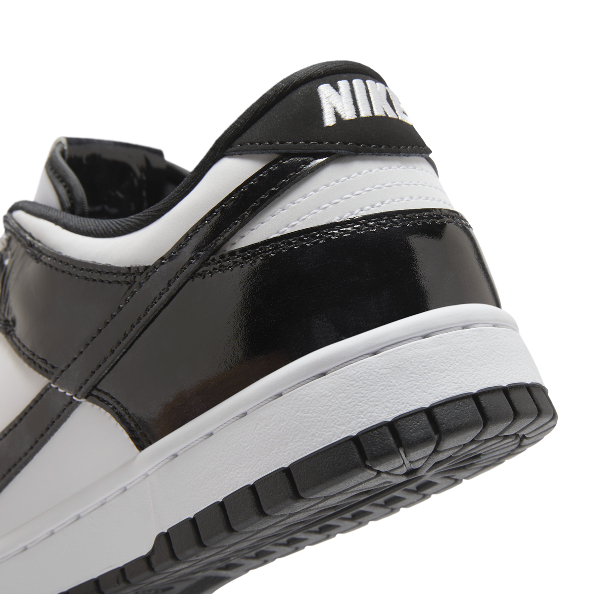 Nike Dunk Low SE Panda | HQ1965-100