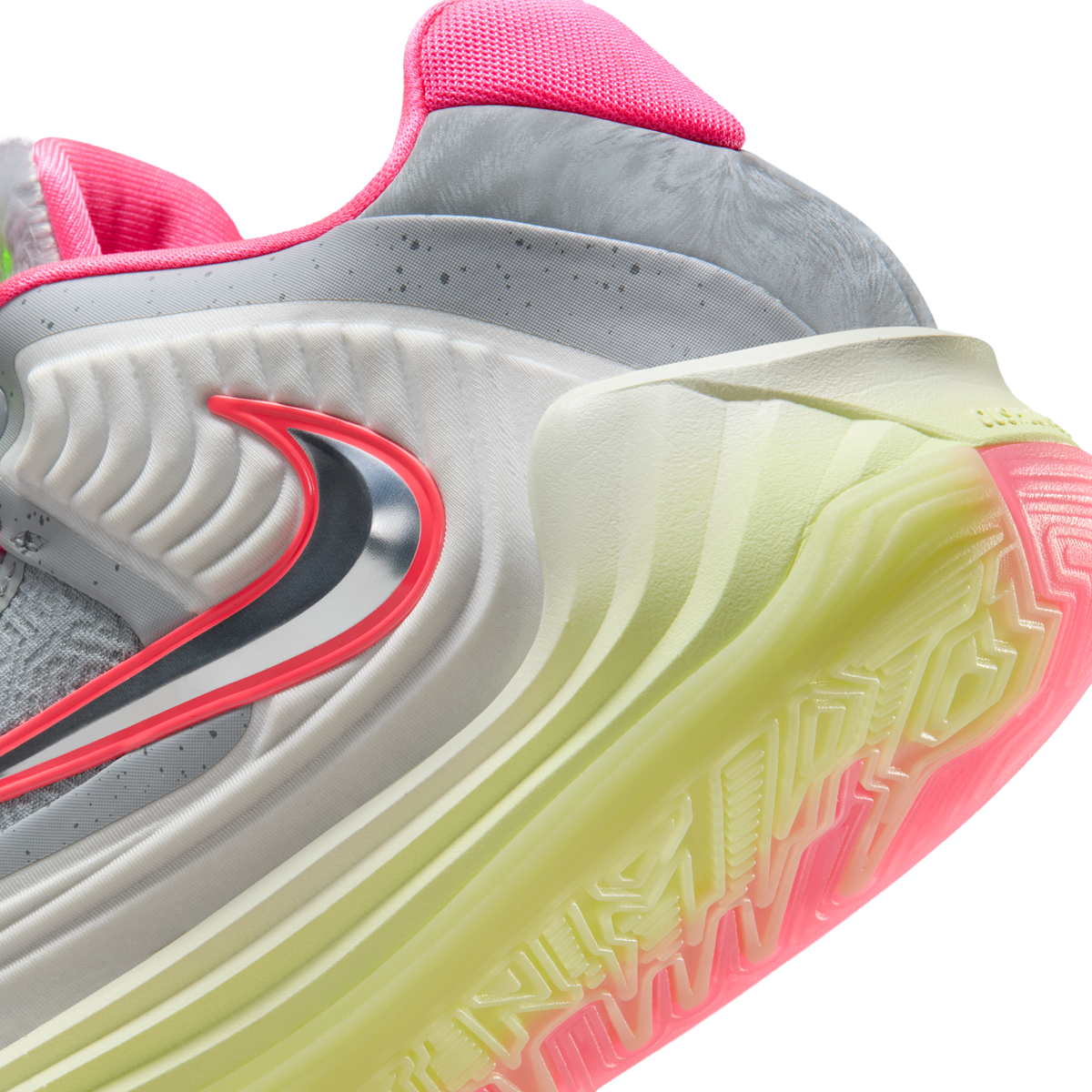 Nike Giannis Freak 7 Shapeshift