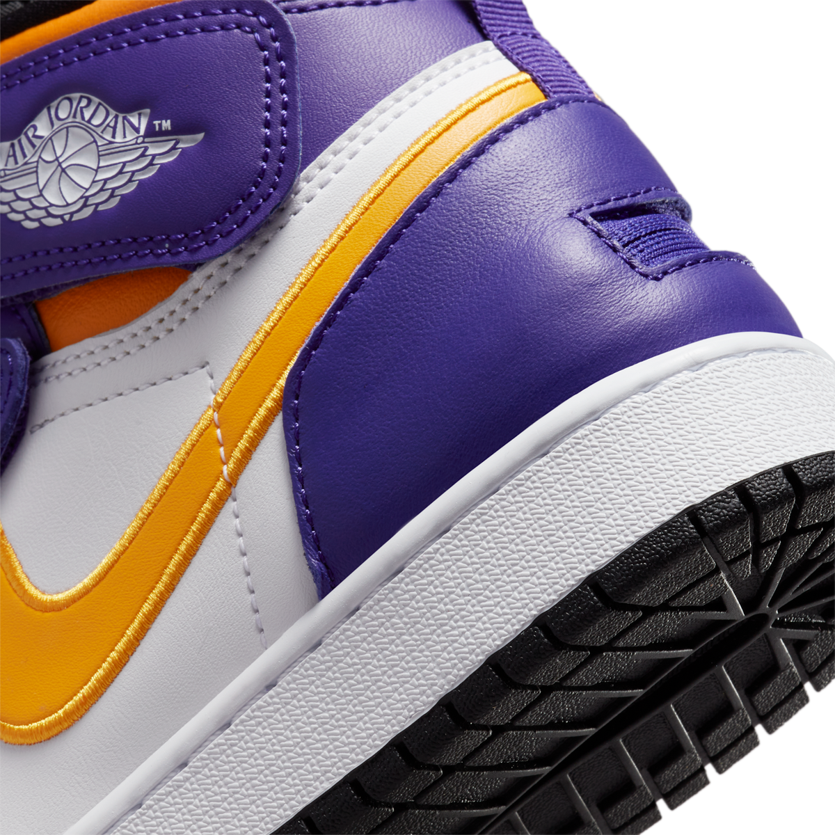 Jordan 1 High FlyEase Lakers (GS)