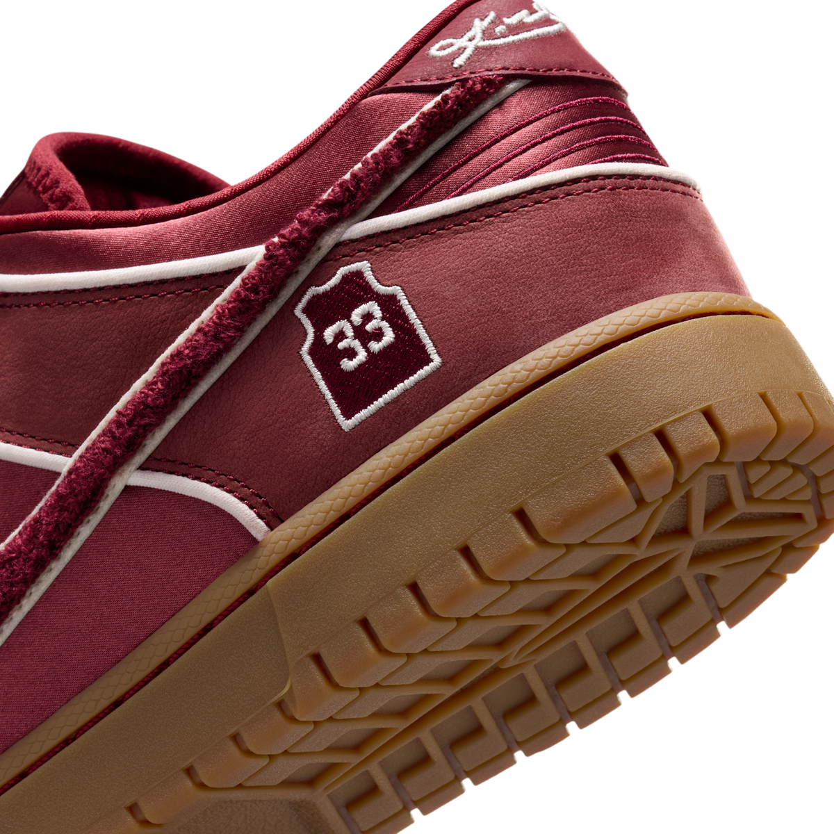 Nike Dunk Low Protro Kobe Bryant Lower Merion Away
