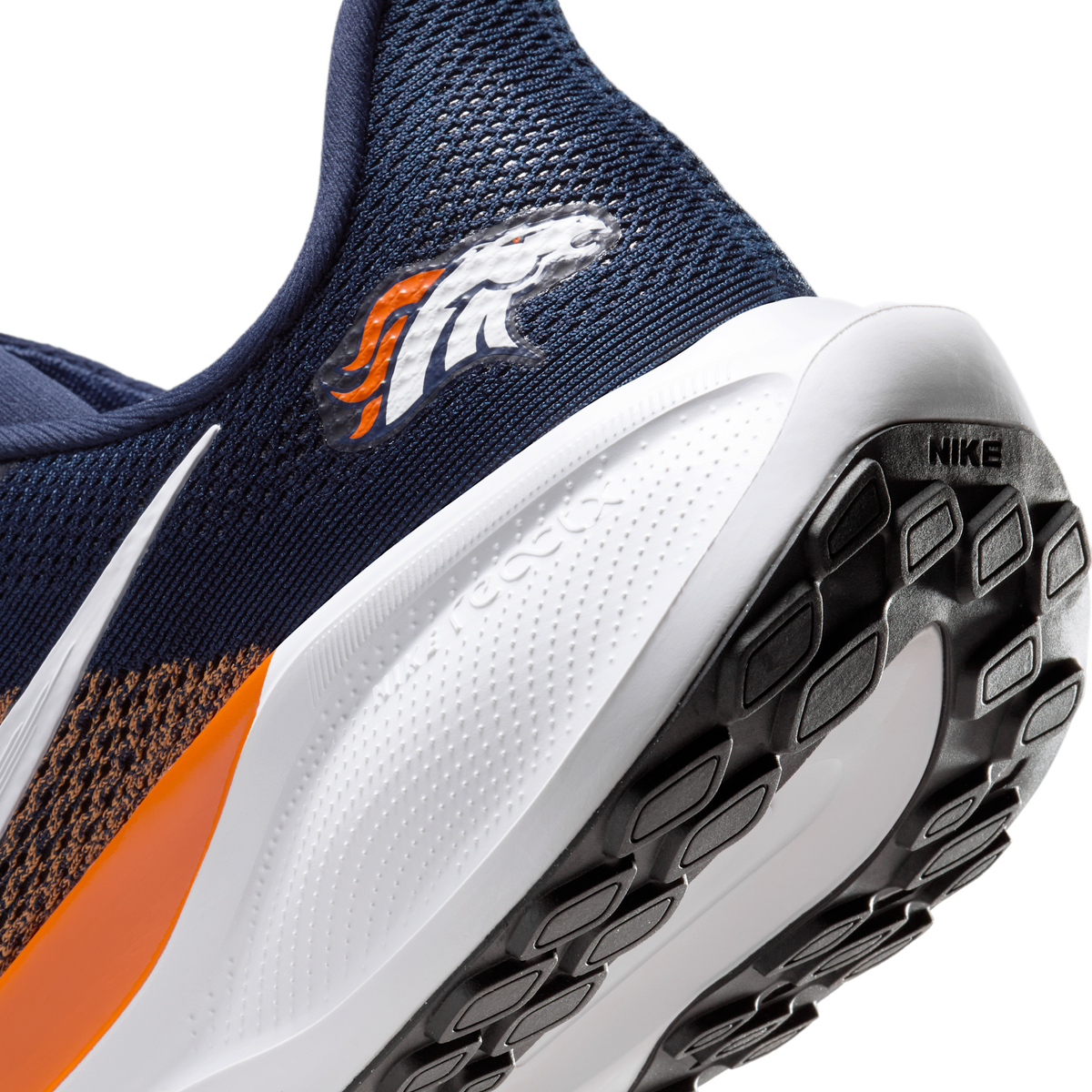 Nike Air Zoom Pegasus 41 Denver Broncos (2025) | IB3192-400