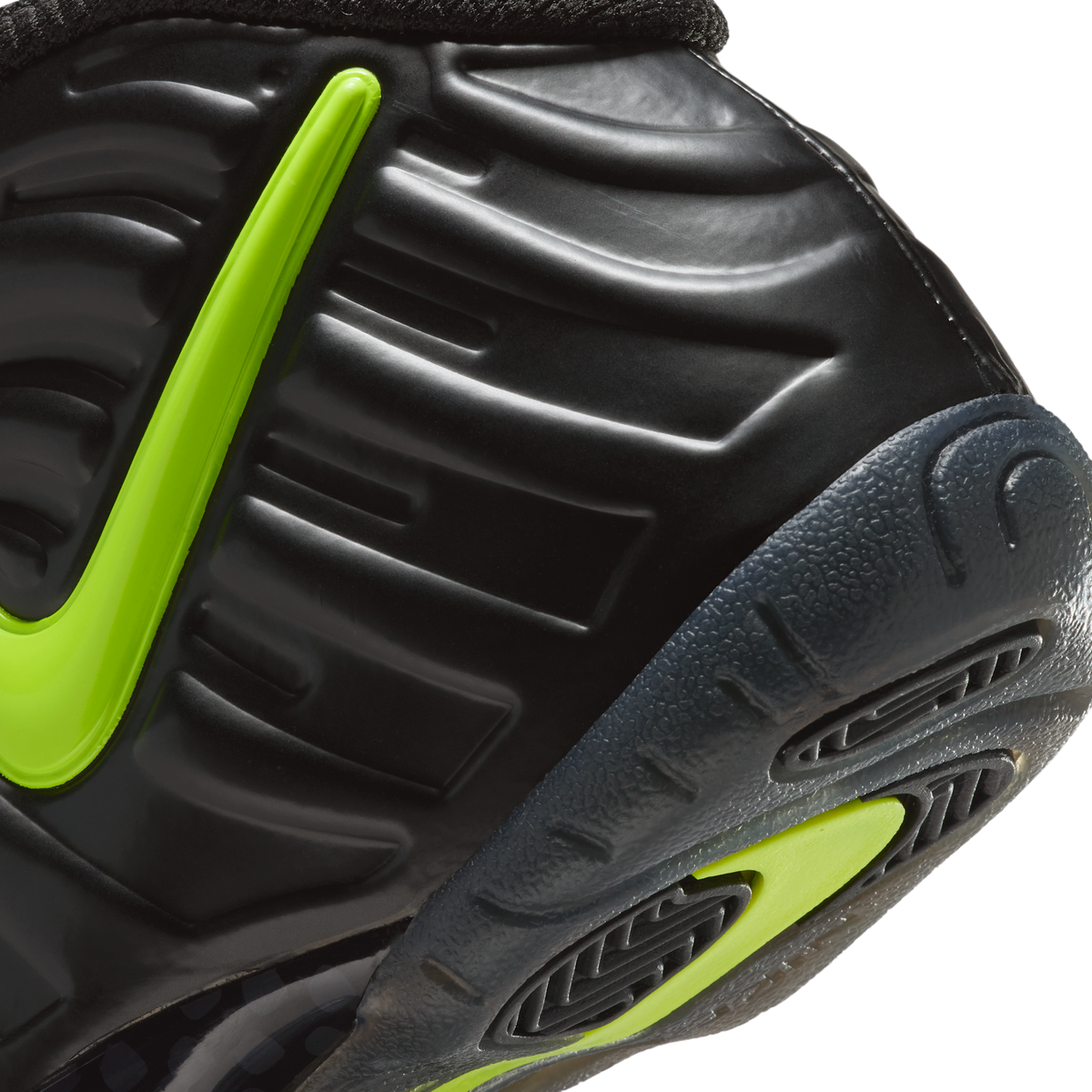 Nike Little Posite Pro Voltage (2026) (PS) | IQ7232-001