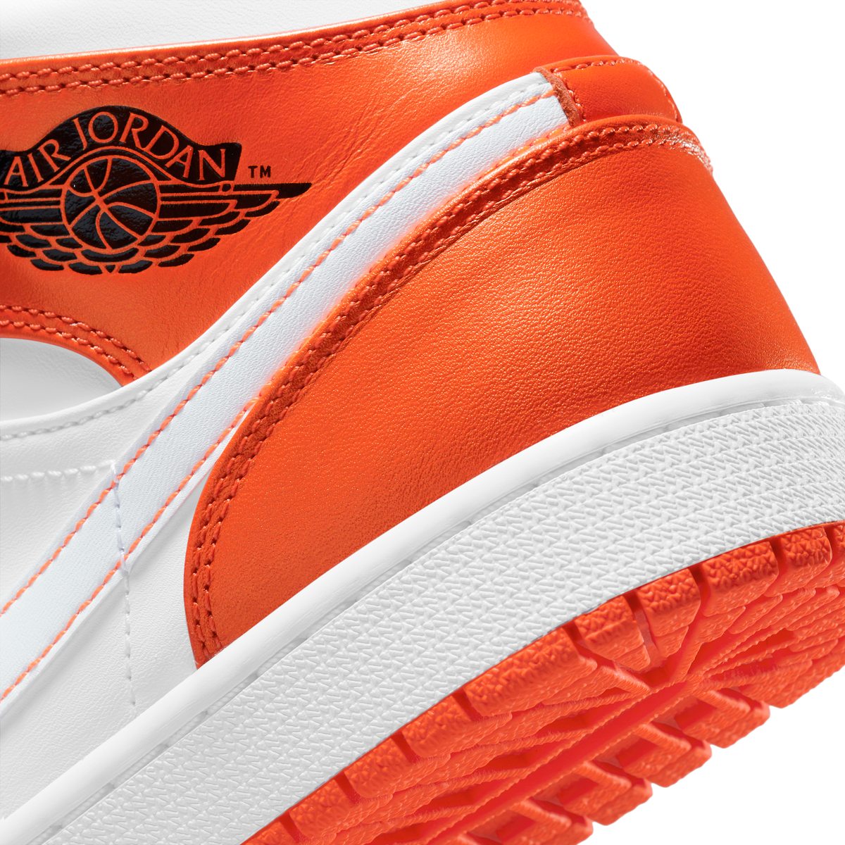 Jordan 1 Mid Metallic Orange