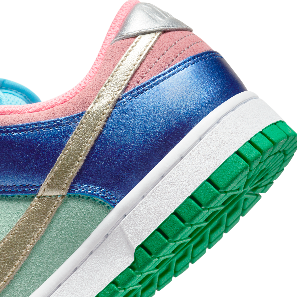 Nike Dunk Low Sunset Pulse (Women's)