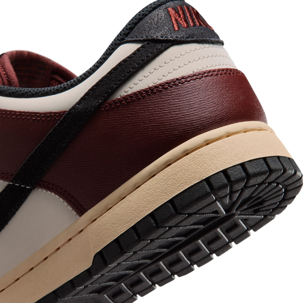 Nike Dunk Low Retro Bronze Eclipse Pale Ivory