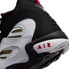 Nike Air Diamond Turf 2 49ers Home (2026)